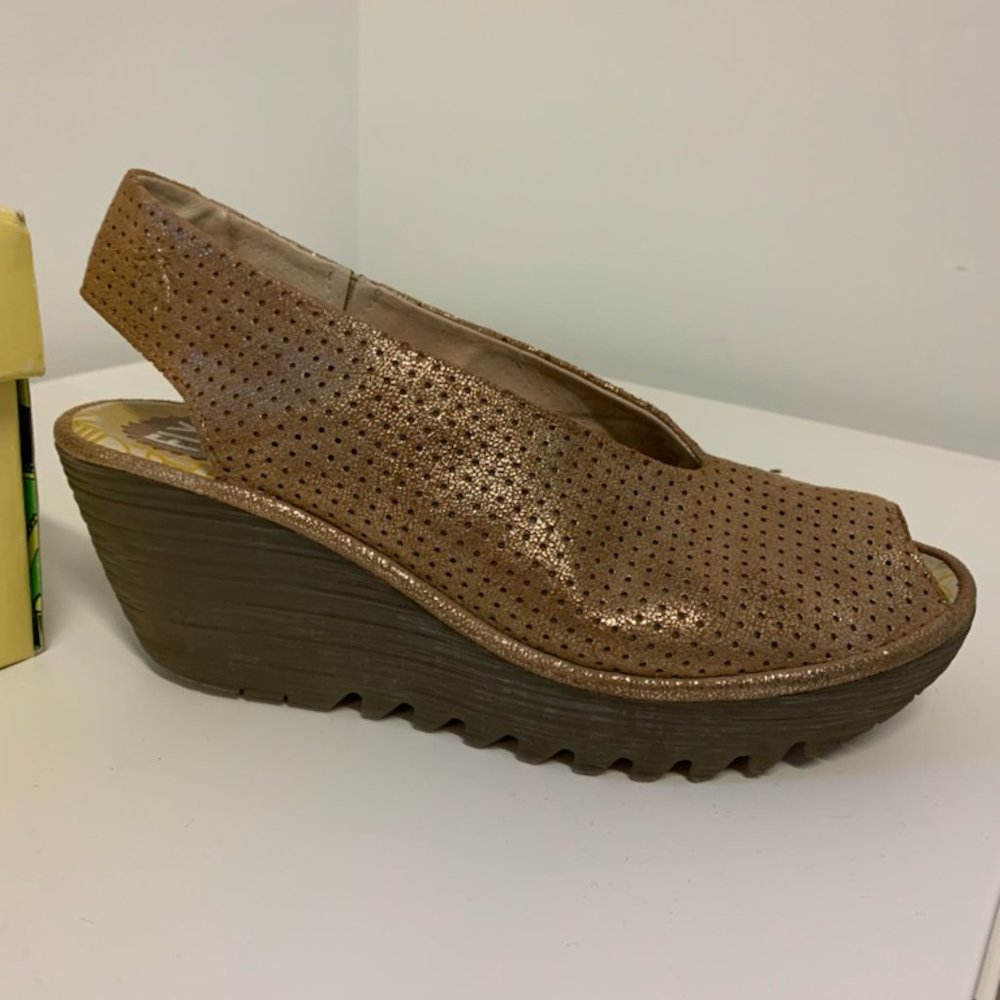 Fly London Womans Yazu Slingback Wedge Sandal